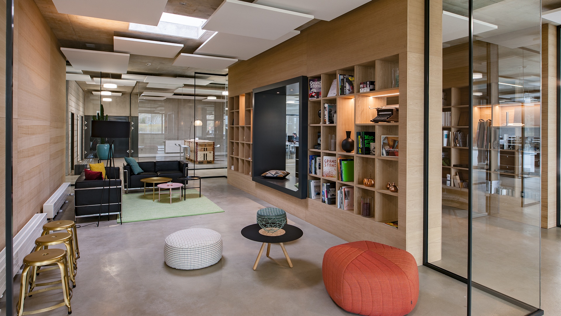 freyfrey_gebaeude_lounge