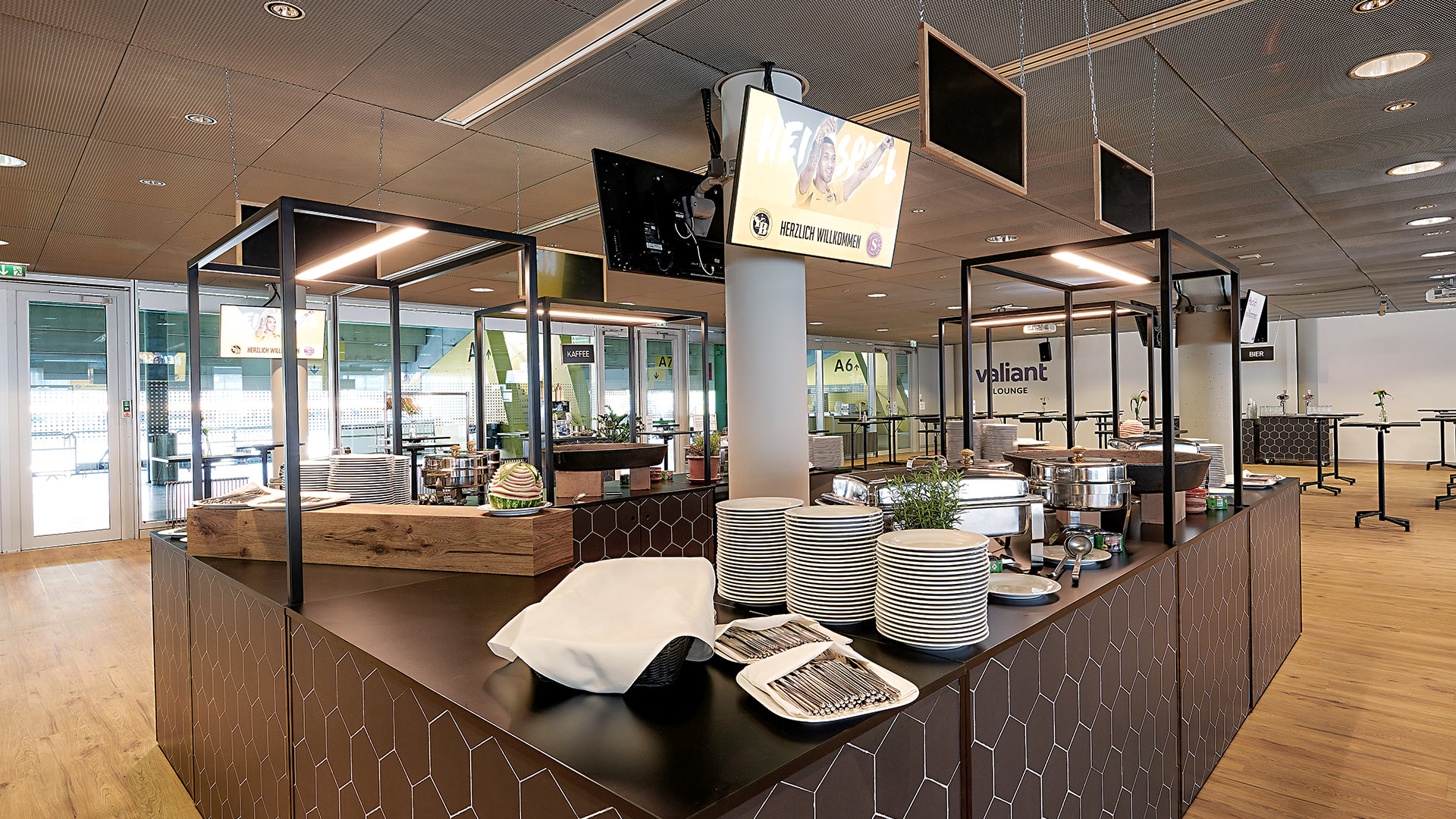 portfolio_valiant_lounge_4