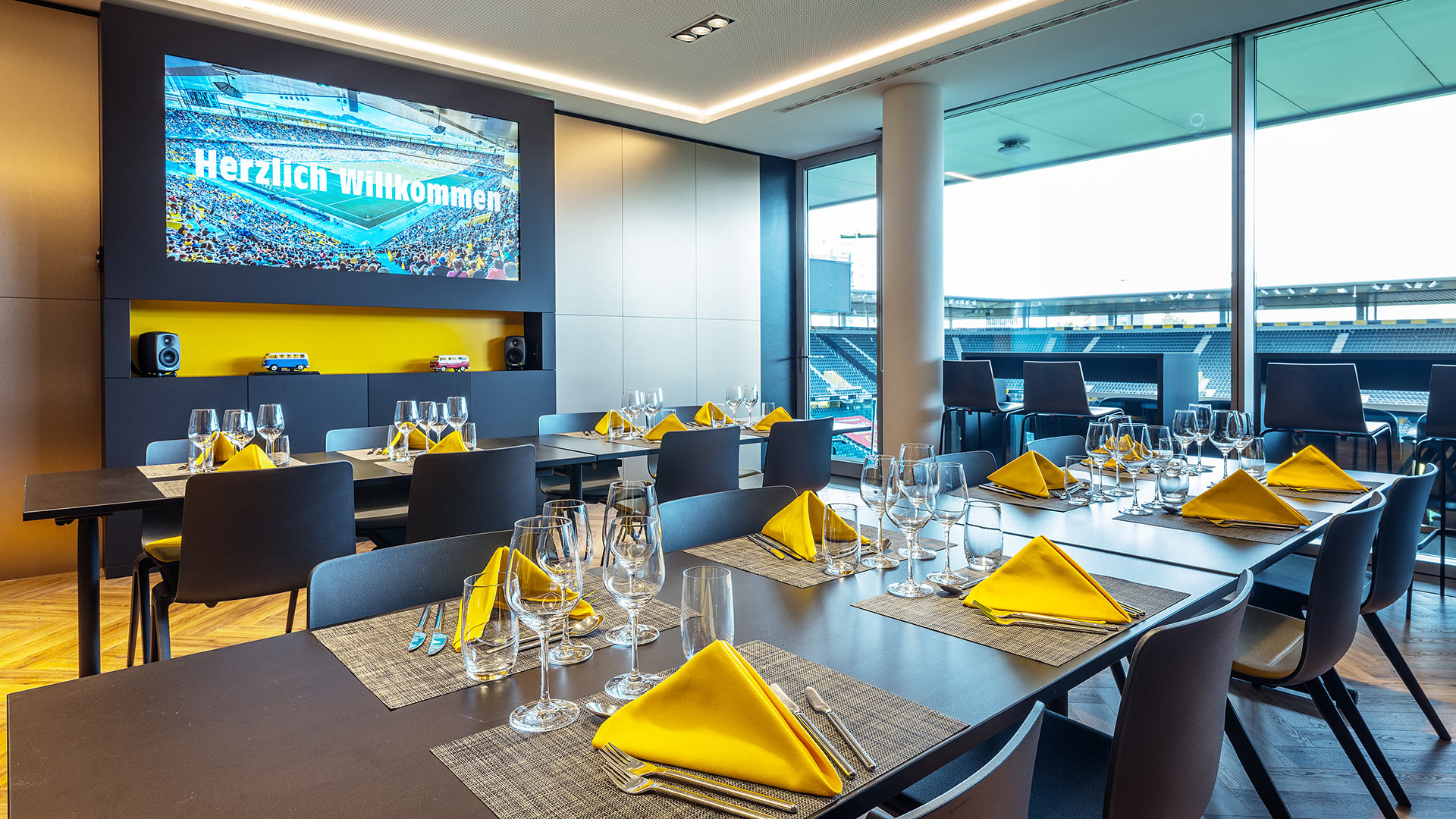 AMAG_Lounge_Innenarchitektur_4