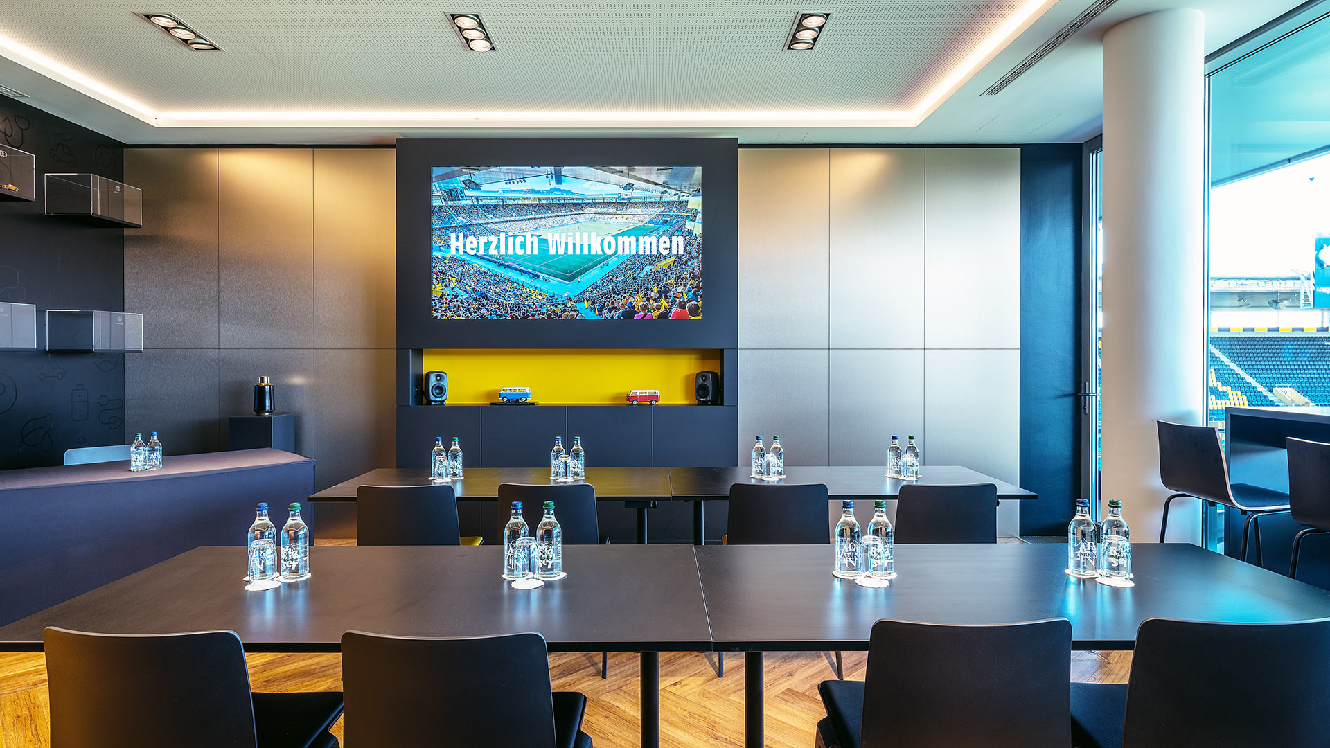 AMAG_Lounge_Innenarchitektur_9