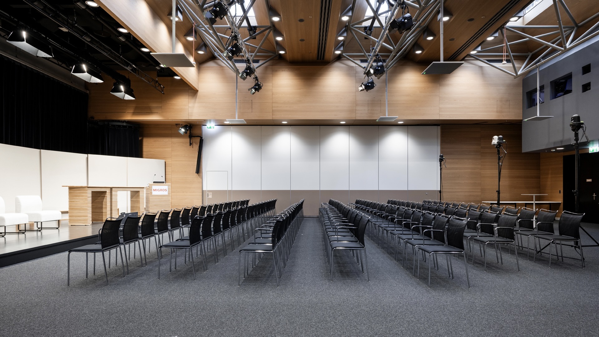 Migros-Genossenschafts-Bund, Säle in Zürich, Innenarchitektur & Werbetechnik